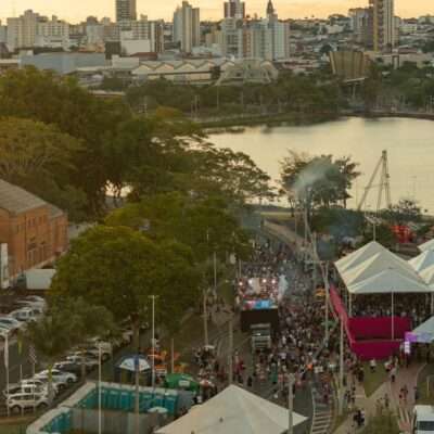 Bloquinho do Seu Moço reúne cerca de 7 mil pessoas em pré-carnaval solidário em Rio Preto