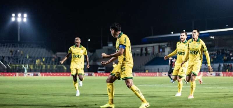 Red Bull Bragantino e Mirassol empatam no duelo paulista; Santos também empata