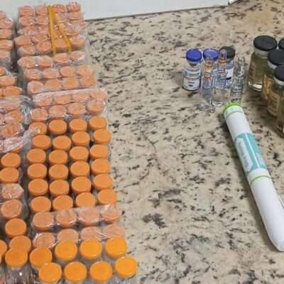 VEJA VÍDEO - PM apreende 161 frascos de medicamento para emagrecer escondidos em eletrodomésticos na região