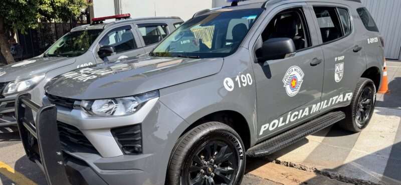 VEJA VÍDEO - BAEP frustra roubo a residência e liberta família feita refém em Rio Preto