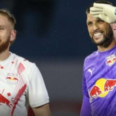 Red Bull Bragantino vence, enquanto Santos e Corinthians tropeçam