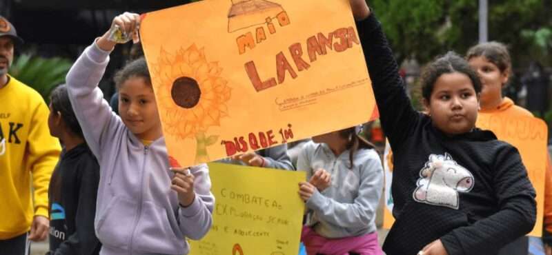 Caminhada no Calçadão reforça combate ao abuso infantil