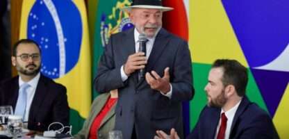 Lula anuncia novo Desenrola para quem ganha até R$ 8,1 mil