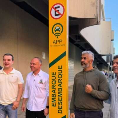 VEJA VÍDEO - 'Gostei porque é verde e amarelo', diz Coronel Fábio durante lançamento de totens para aplicativos e táxis em Rio Preto