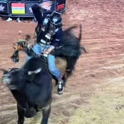 VEJA VÍDEO- Assista as montarias em touro da final no Rio Preto Country Bulls