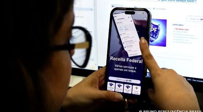 Receita paga nesta sexta-feira terceiro lote de restituição do IR 2026