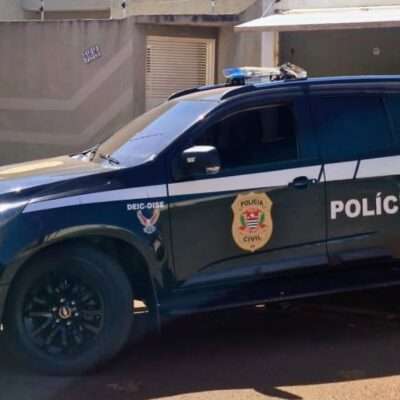 VEJA VÍDEO - Polícia prende dois e apreende cerca de 20 kg de maconha em casa investigada em Rio Preto