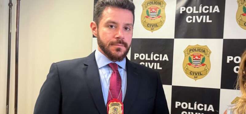 VEJA VÍDEO - Suspeito indica local de nova parte do corpo; polícia apreende faca usada em crime