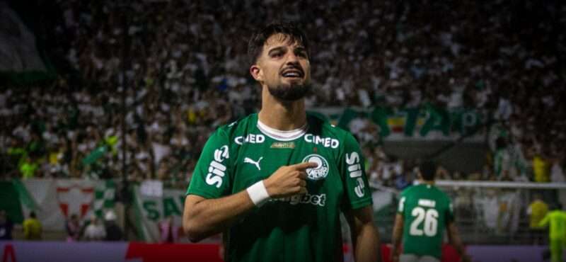 Palmeiras domina Santos e encaminha vaga à semifinal