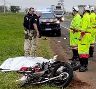 Motociclista morre após colisão com carreta-tanque na BR-153 em Rio Preto