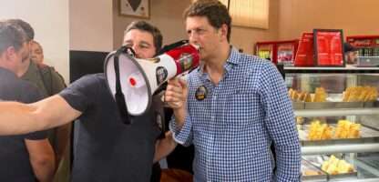 VEJA VÍDEO - Salles ataca André do Prado e diz que candidato ‘não é de direita’